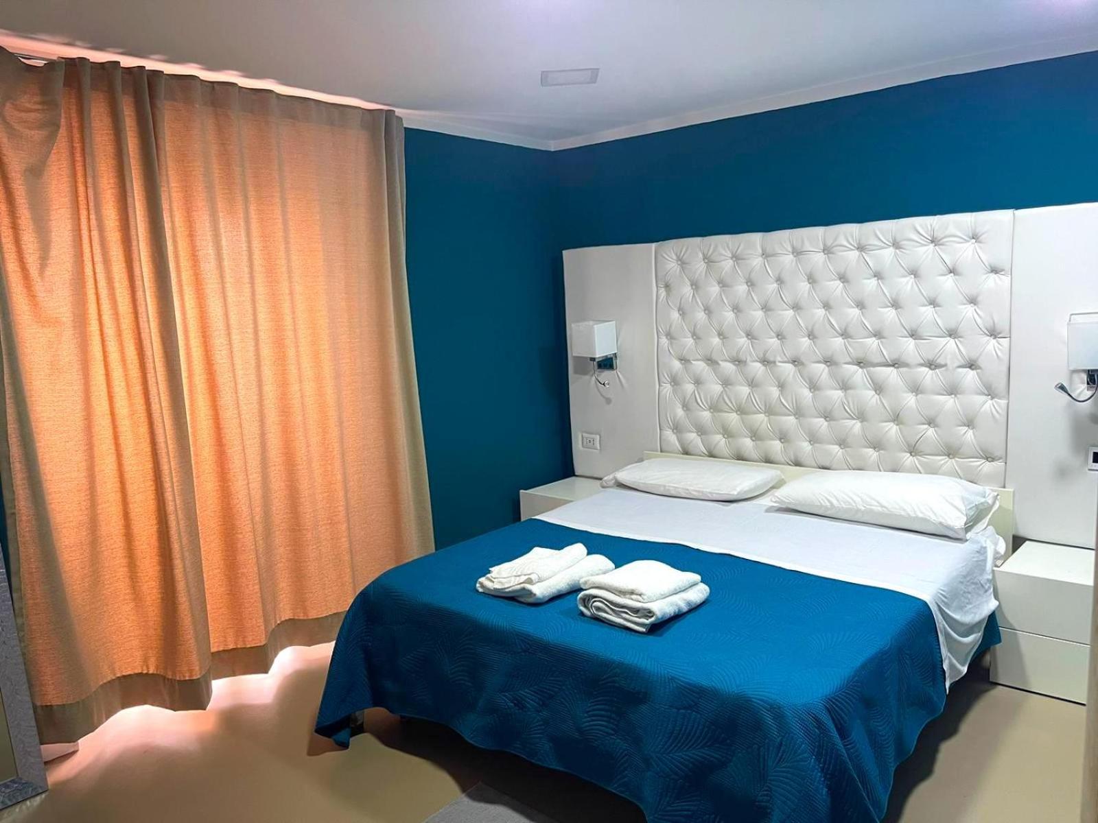 Bed And Breakfast Napoli Centro Storico Buitenkant foto